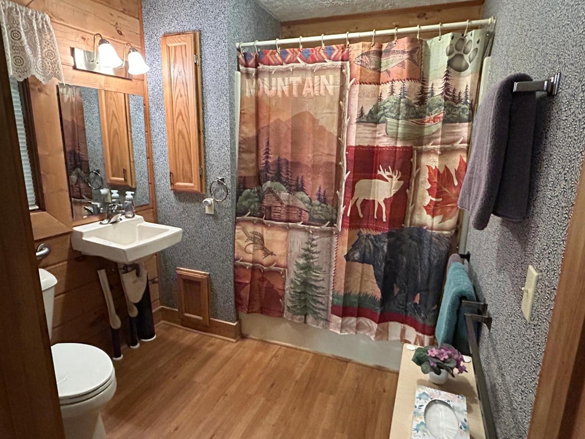 מגי ואלי Misty Creek Log Cabins מראה חיצוני תמונה